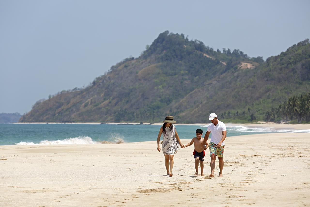 Amara Ocean Resort Zi Phyu Kone Buitenkant foto